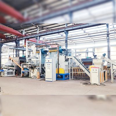 Equipo de reciclaje de paneles solares de alta capacidad de 200-1000 kg/h para paneles monocelulares completos