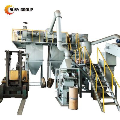 Máquina automática de reciclaje de baterías de litio de 25 kW para la solución de separación y trituración