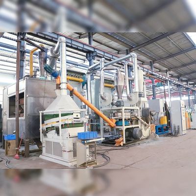 Máquina de reciclaje de tableros de teléfonos inteligentes convierte los desechos en valiosos polvos de cobre y resina