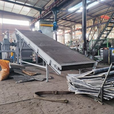 Máquina de reciclaje de paneles solares de 200-1000 kg/h para el trituración y separación de células fotovoltaicas