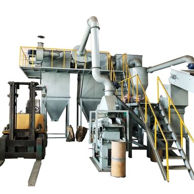 Máquina de reciclaje de módulos de baterías de litio con cáscara suave y dura Línea de producción de baterías de automóviles 6000 kg Peso