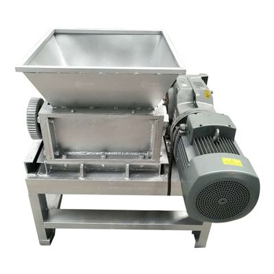 Diseño compacto 380V / 50Hz Voltage Mini Double Shaft Shredder para la producción a pequeña escala